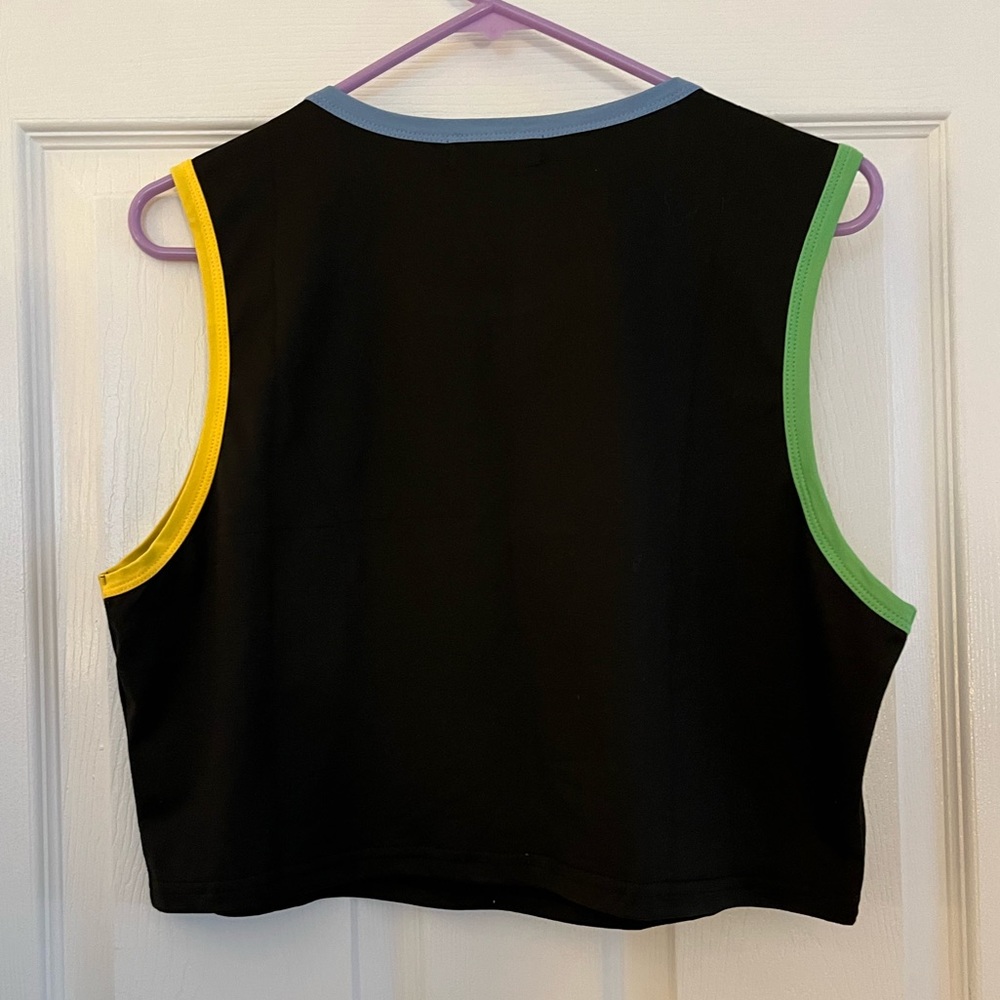 Romwe Cropped Tank - Picture 2 of 3